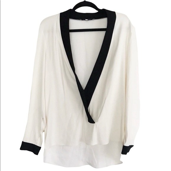 Alexis Adelaide Blouse - Picture 5 of 10